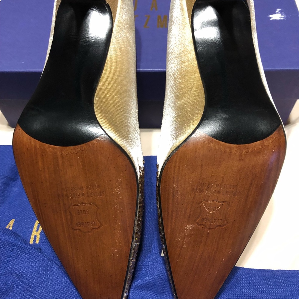 Stuart Weitzman - Picture 5 of 7